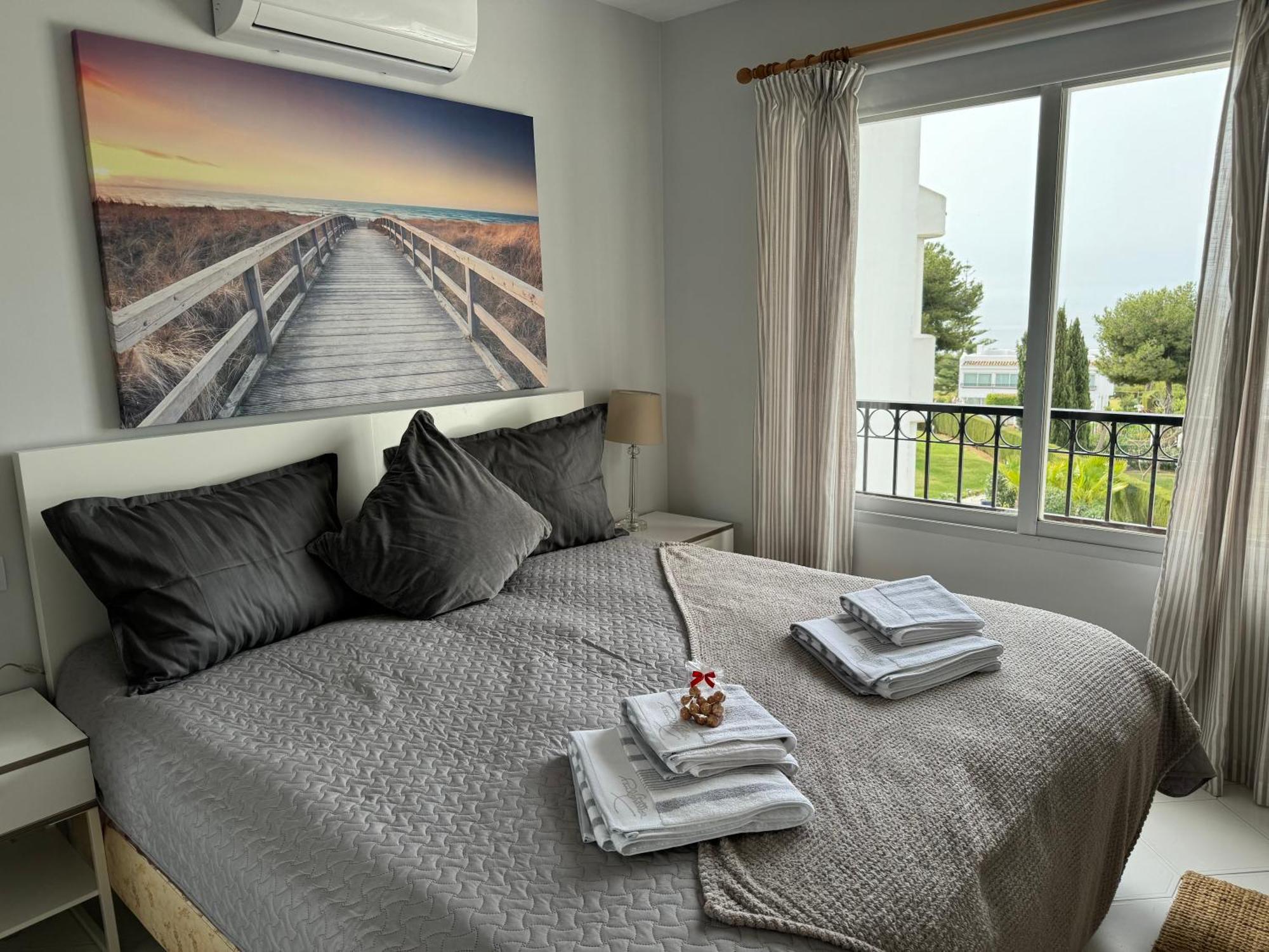 Amazing Sea View Apartment In Miraflores Ла Кала де Михас Екстериор снимка