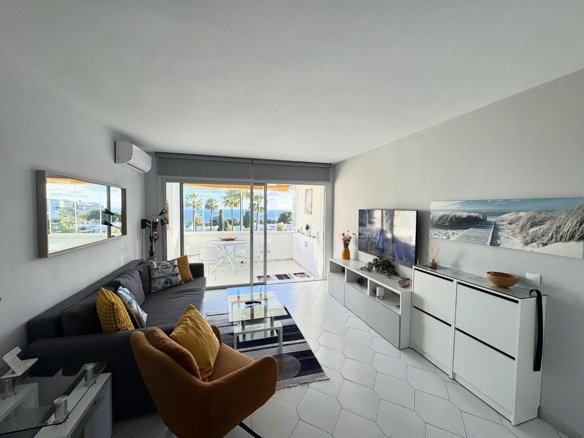 Amazing Sea View Apartment In Miraflores Ла Кала де Михас Екстериор снимка